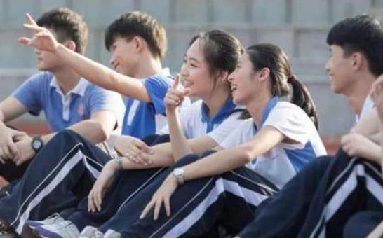 初中200多分可以上什么中專技校？