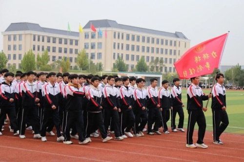 承德 5 貧困縣專屬！石家莊東華鐵路學(xué)校助學(xué)補(bǔ)助政策全攻略