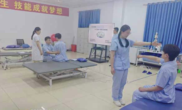 醫(yī)療護(hù)理員是做什么工作